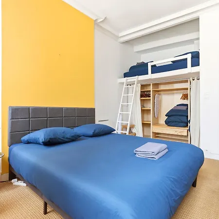 2-bedroom With Netflix شقة