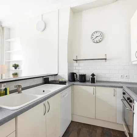 2-bedroom With Netflix * باريس